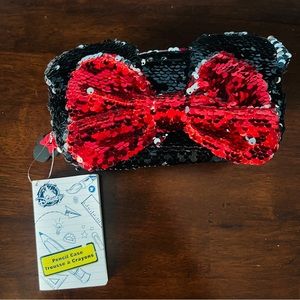 Disney Store Minnie Mouse Reversible Sequin Pencil Case !